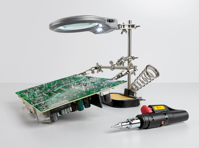GOOBAY μεγεθυντικός φακός 51226 με clips συγκράτησης, 2x, LED φωτισμός 2 2x
